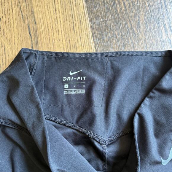 Nike Dri-FIT Cropped Leggings Women’s M Black Blue Capris 20” Inseam Athletic - Picture 3 of 5